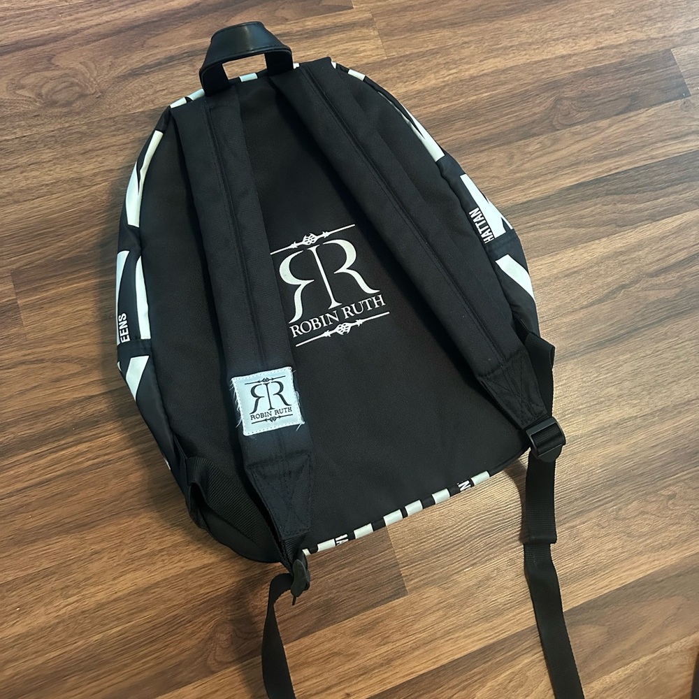 Robin Ruth “New York City” Backpack - Picture 10 of 15